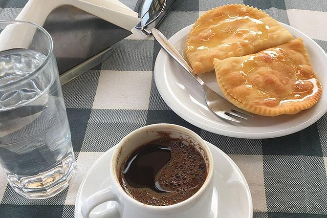 12 Tastings of Heraklion city - walking culture tour - Why Heraklion food works best on a short walking tour