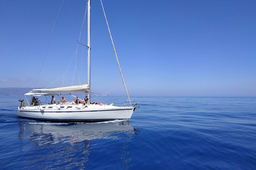 Agia Galini: South Crete Sailing Trip with Optional Lunch - Lunch, Wine, and Dessert: The Midday Break You Actually Look Forward To