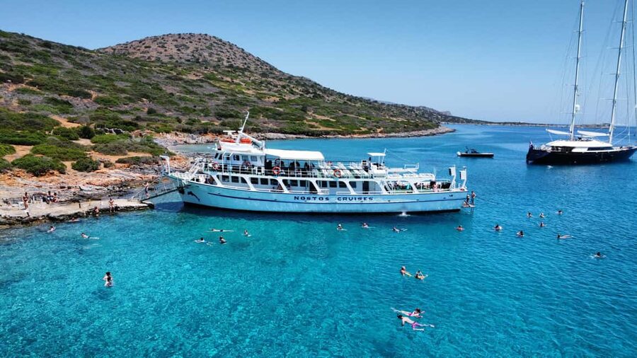 Agios Nikolaos: Fun Cruise Around Elounda Bay - Included drinks and snacks, plus what to plan for at the bar