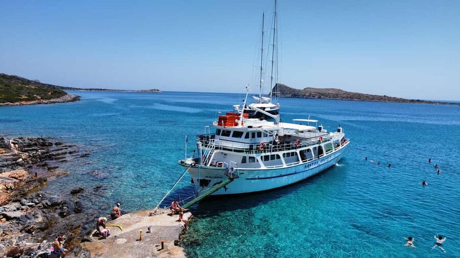 Agios Nikolaos: Fun Cruise Around Elounda Bay - Where to sit, what to bring, and small choices that matter