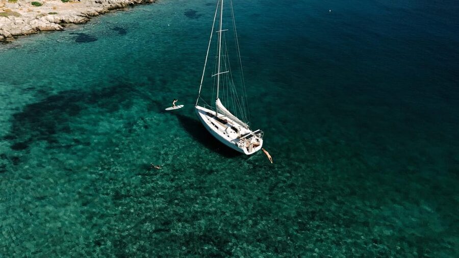 Agios Nikolaos: Golden Hour Sailboat Tour with Wine & Snacks - Golden Hour Sailing in Crete, With Real Time at the Water