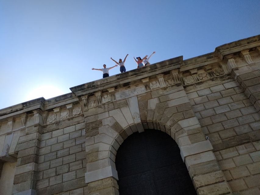 All in One - Ecobike City Tour - Food Tasting - Wine Tasting - The 5-hour flow, from Karavolas to museum time