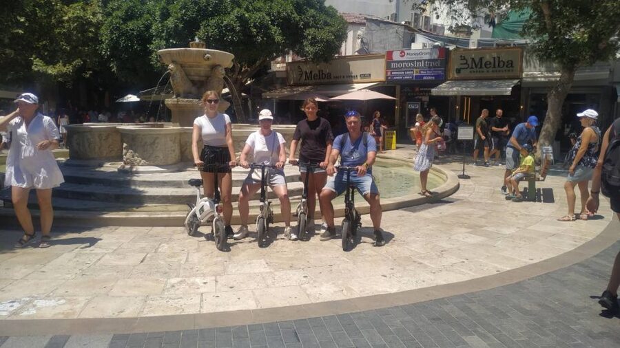 All in One - Ecobike City Tour - Food Tasting - Wine Tasting - Rocca a Mare Fortress and the 25th Avgoustou stretch: views, then museums