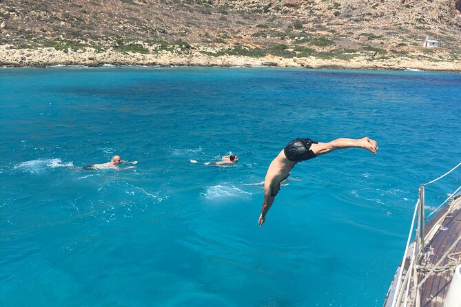 Balos Lagoon Kissamos Shared Sailboat Tour Experience - Lunch, Beer, Wine, and Snorkeling Gear You Do Not Need to Hunt