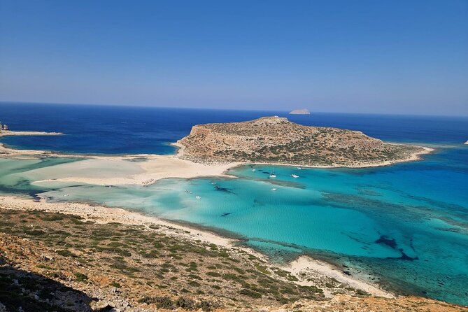Balos Lagoon Private Tour with Wine Tasting and Seafood Lunch - Kolymbari and the seafood lunch by the sea