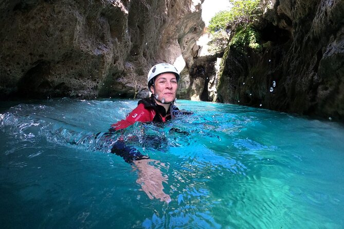 Canyoning in the water - Kourtaliotiko Gorge - Meeting Point and Getting Everyone Together Without Stress
