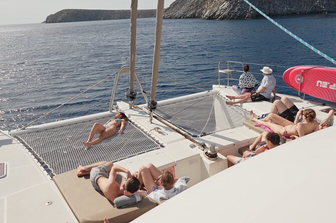 Catamaran Cruise to Dia Island with Meal and Water Activities - What Your 3-Hour Dia Stop Usually Looks Like