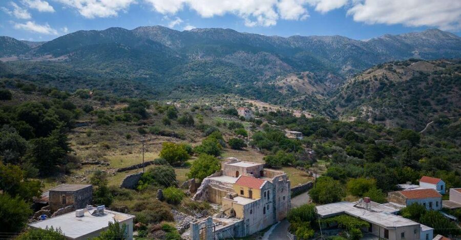 Chania: 7 Villages of Apokoronas Tour with Lunch - Key points at a glance