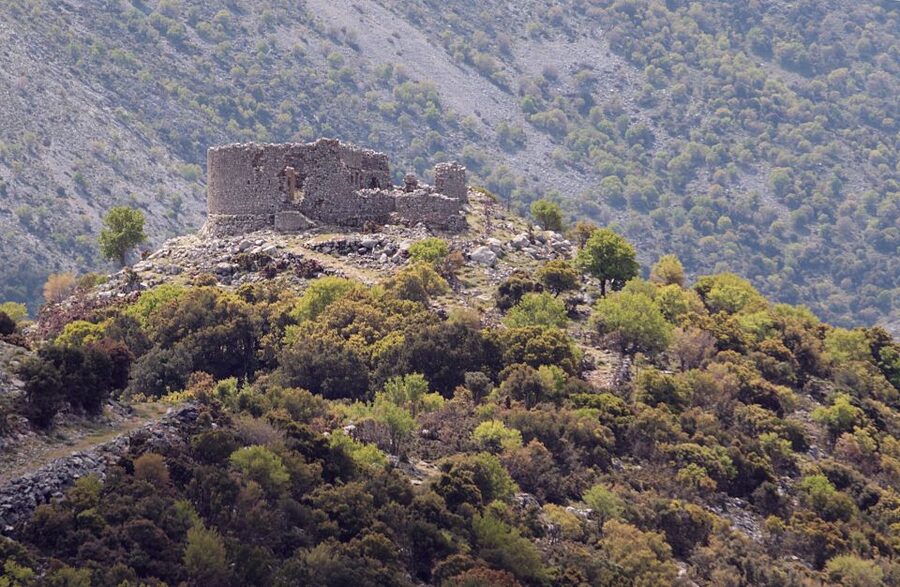 Chania: Imbros Gorge Hiking Tour & Beach Relaxation - From pickup to White Mountains: the easy part is getting there