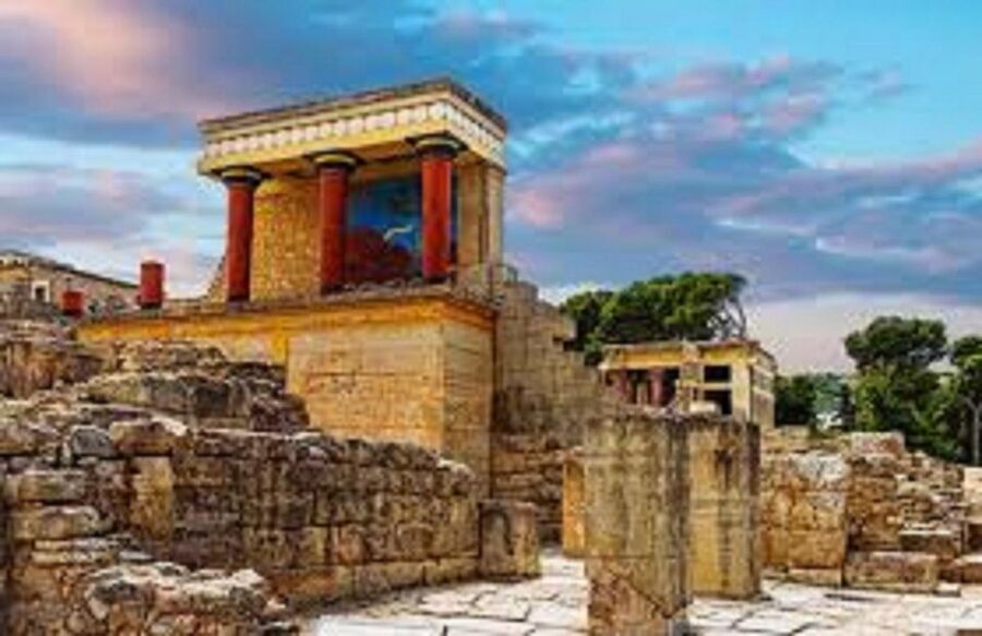 Chania - Knossos Palace Guided Tour - Who should book this Knossos and Heraklion day trip