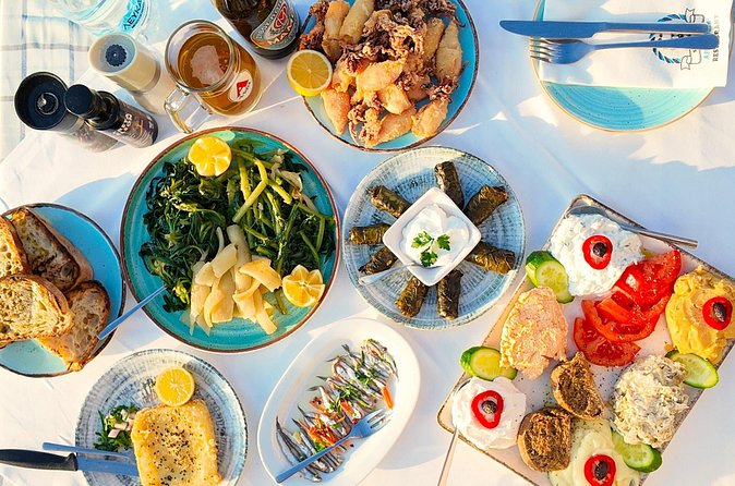 Chania: Morning Bites and Market Delights Food Tour - Lunch at a Hidden Taverna: Mezze Plates Away From the Main Drag