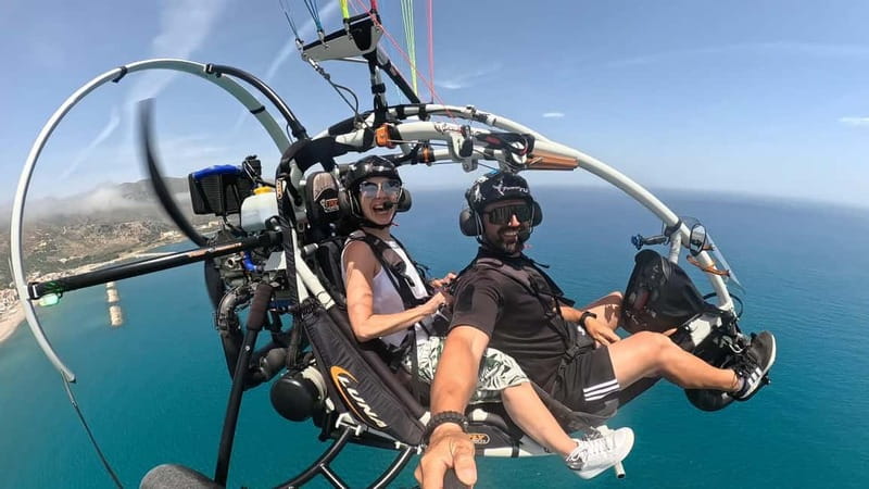 Chania: Paratriking Experience with a Professional Pilot - What You Wear Matters: Windbreaker, Sunglasses, and Warm Layers