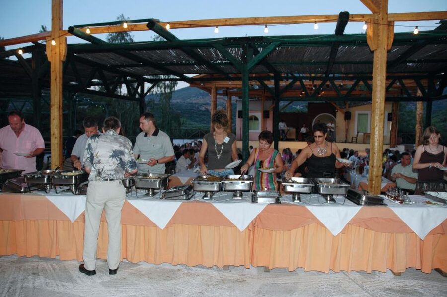 Chania & Rethymno:Cretan Folklore Night Buffet at Argyroupol - Live Folk Dance: Watch, Learn, Then Join In