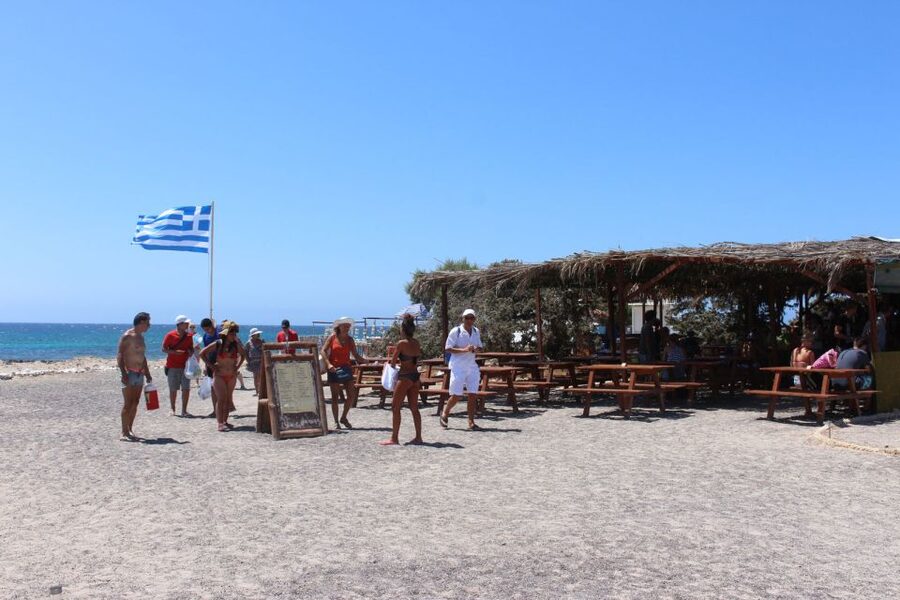 Chania & Rethymno: Elafonisi Beach with Transfer and Guide - Elos morning break: yoghurt with honey and a quick reset
