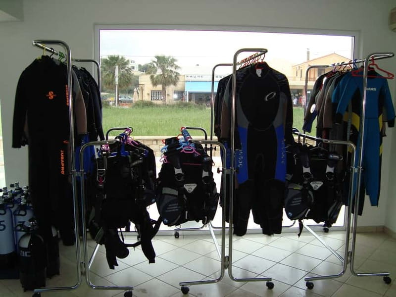 Chania: Scuba Diving for Beginners - The instructor names that show up in real feedback