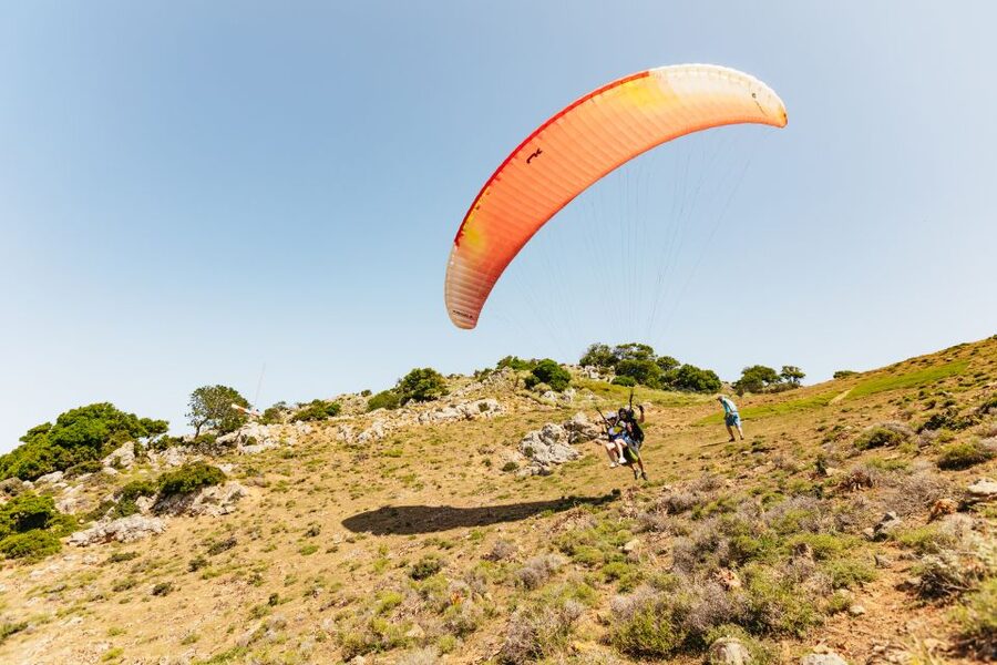 Chania: Tandem Paragliding Flight in Crete - Key things that make this Chania tandem flight work