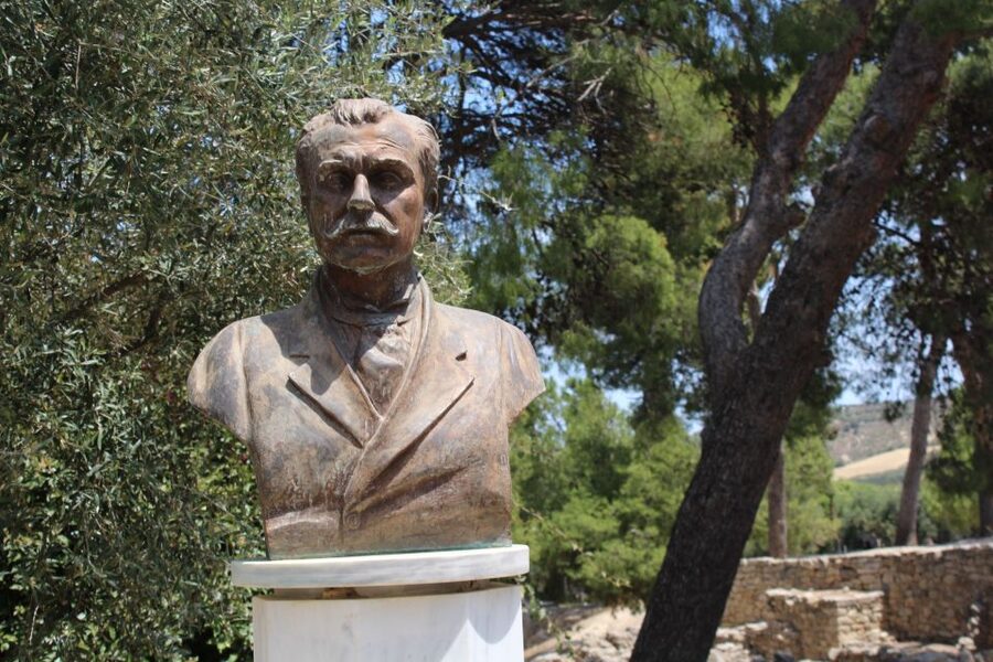 Chania to Knossos Palace- Heraklion City Private Guided Tour - Key highlights at a glance
