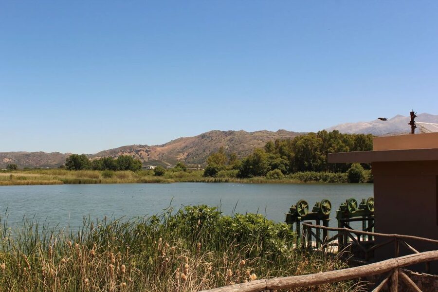 Chania to the Lakes of Crete: Private tour to Aqua Paradise - What makes this tour work well for families and couples