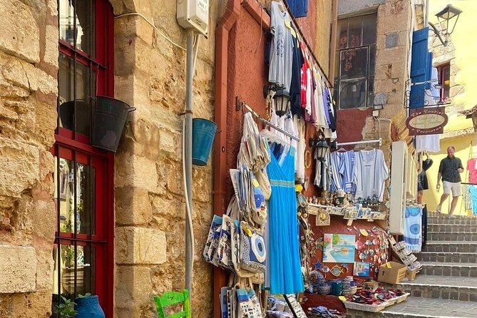 Chania Walking Food And Wine Night Tour - Stop 2: Extra Virgin Oils and Thyme Honey in the Old Town Alleys