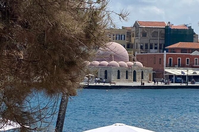 Chania Walking Food And Wine Night Tour - Stop 6: Traditional Cretan Feast Finale With Raki, Beer, and Dessert