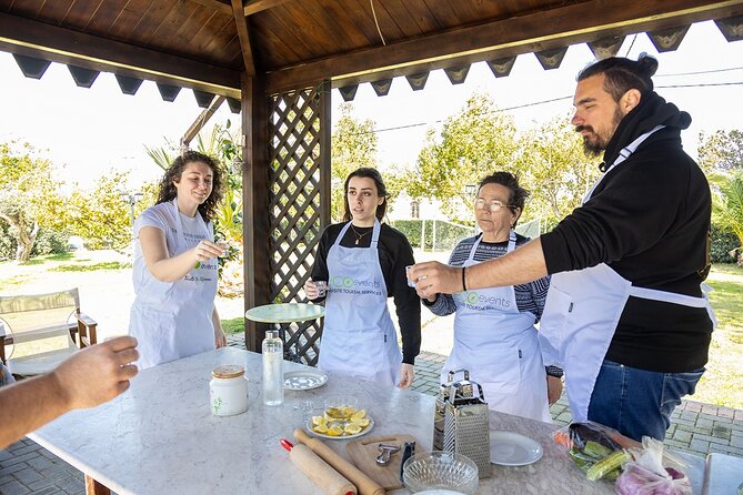 Cooking experience in the most beautiful garden near Rethymno - Meeting in Pigi near Rethymno, and what the 5:00 pm timing means