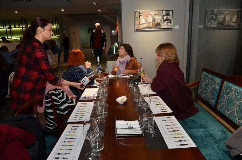 Crete: 2 Wineries Private Tour with Wine Tasting & Lunch - Second winery with a different style: 4 wines plus a platter