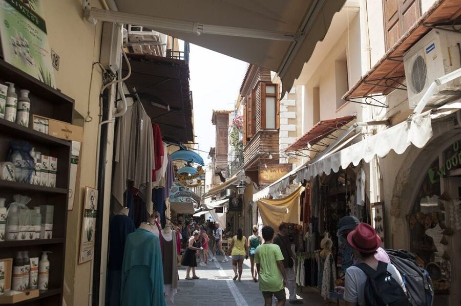 Crete: Chania, Lake Kournas and Rethymno Tour - What the Price Covers, and What It Doesn’t
