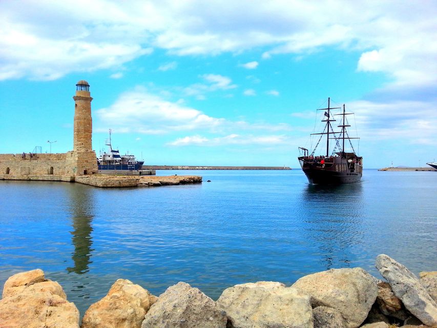 Crete:Day Trip to Rethymno City,Chania City and Kournas Lake - Chania: The Venetian Harbor Walk and Agora Market Time