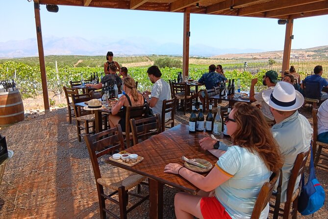 Crete Discovery Palace of Knossos, Wine and Olive Oil Experience - Knossos Palace: Tickets, Time on Site, and When to Add the Licensed Guide