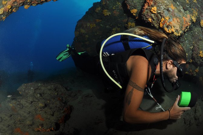 Crete Introductory Scuba Diving Experience - Part 2: pool or shallow-water practice, confidence on purpose