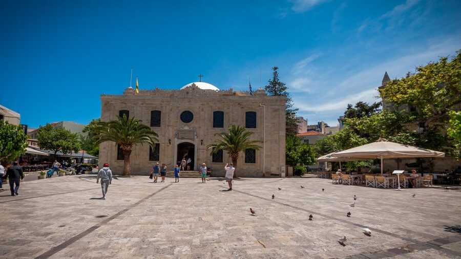 Crete: Knossos Palace, Archaeological Museum & Heraklion - Heraklion Archaeological Museum: the finds that make Knossos click