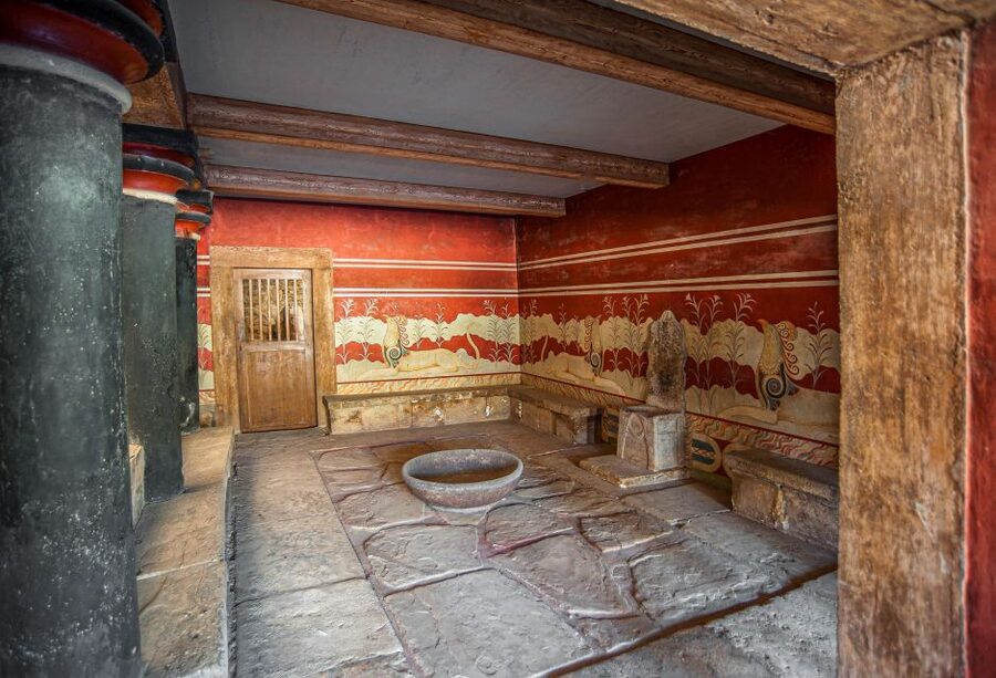 Crete: Knossos Palace, Archaeological Museum & Heraklion - Wandering Heraklion: Venetian walls, old port, and market time