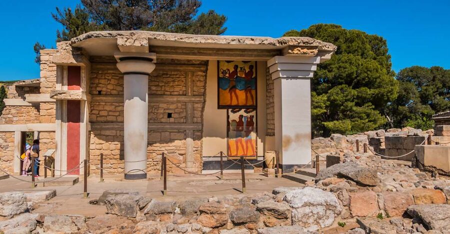 Crete: Knossos Palace Entry Ticket with Optional Audio Guide - Practical Stuff to Pack (So Your Visit Stays Fun)