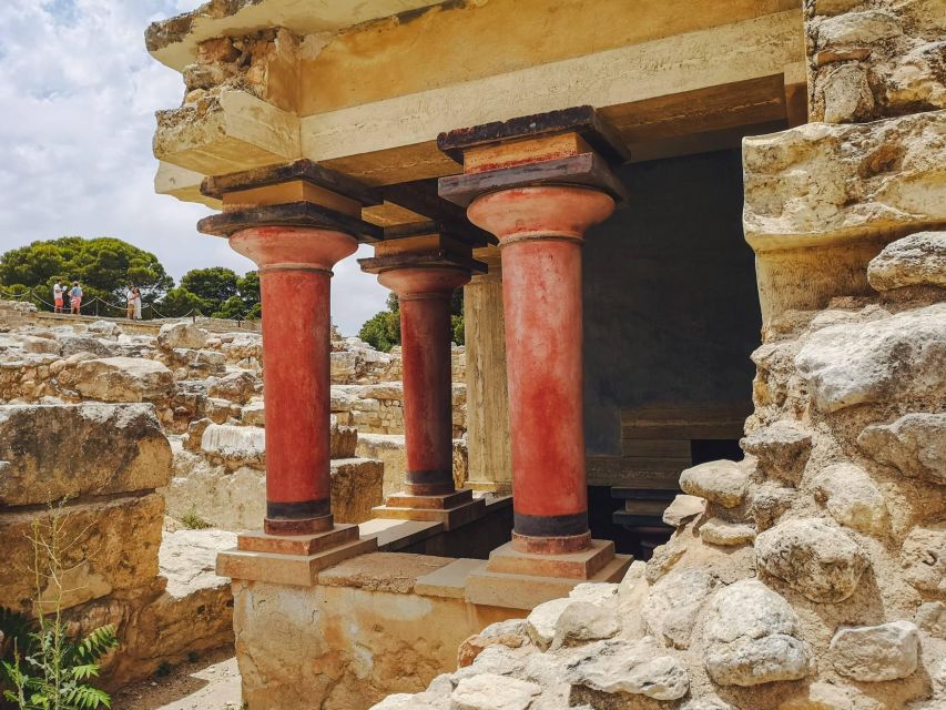 Crete: Knossos Palace, Olive Oil, Wine & Cretan Traditions - Peza Winery Visit: Five Wines, Small Bites, and a Real Sense of Place