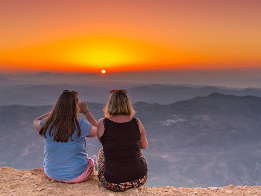 Crete: Land Rover Safari with Sunset Viewing, Dinner, & Wine - The mountain ride back: moonlit coastline views