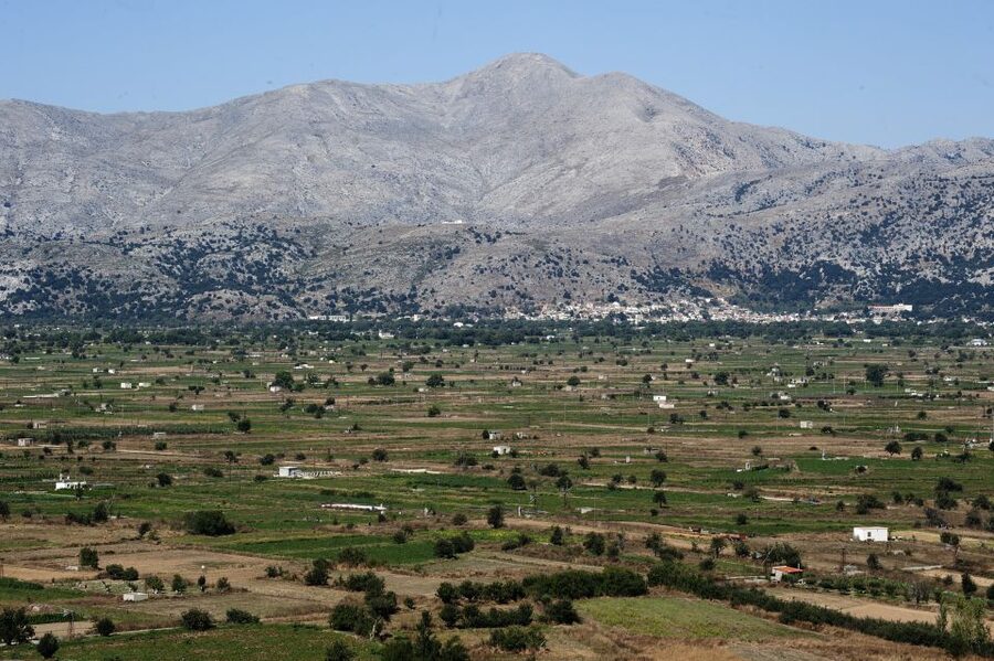 Crete: Lassithi Plateau & Kera Monastery Tour with Ceramics - Getting picked up and why the ride takes time on Crete