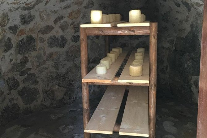 Crete Off-Road & Flavors Safari: Wine, Olive Oil & Mountain Life - What guide style feels like here, and how to get more out of it