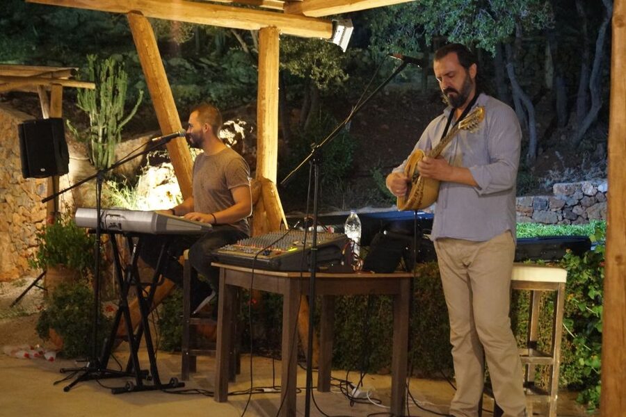 Crete: Olive Oil Factory Tour, Dinner & Traditional Dancing - Live Greek music and dancing: where the energy comes from