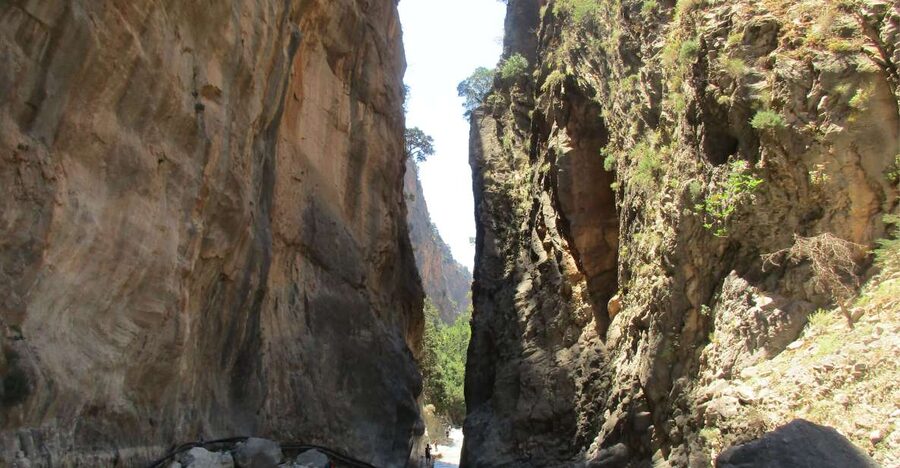 Crete: Private Guided Trek to Samaria Gorge with Transfer - Private Mercedes Vito Transfer From Rethymno and Chania