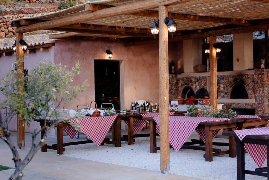 Crete: Road-trip to Lasithi, Zeus Cave & Olive Mill Farm - Who this tour suits best