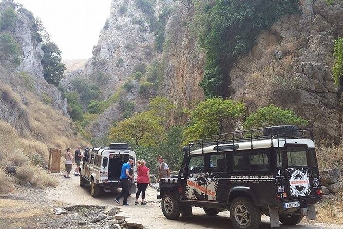 Crete's Wine and Olives Safari Tour from Chania - Lunch with locals: what makes it feel authentic