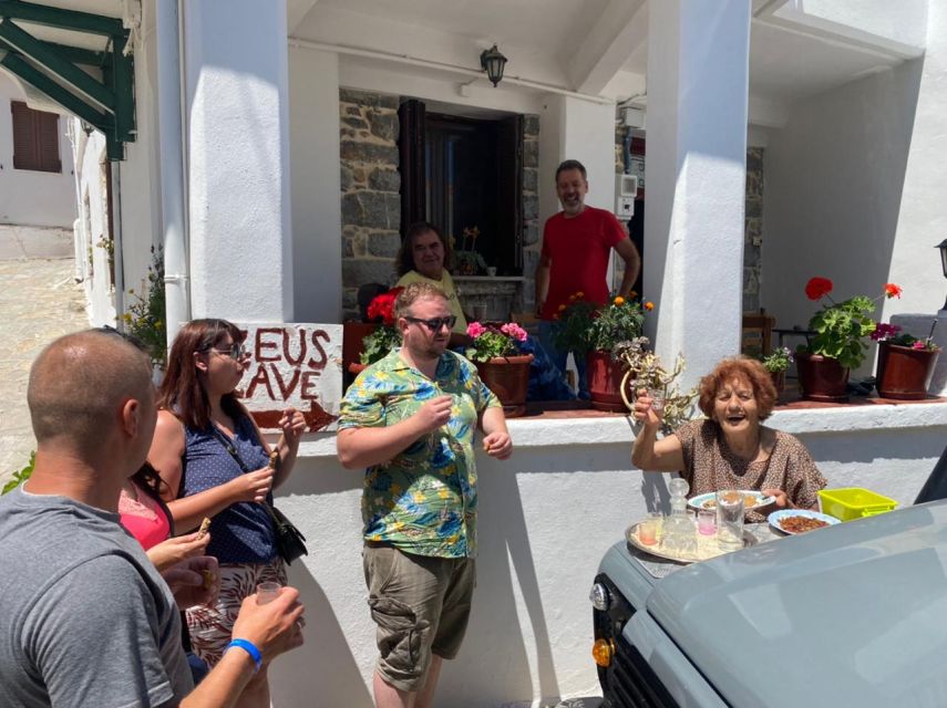 Crete: Sightseeing Day Trip with Cooking Lesson and Lunch - Lassithi plateau and meeting locals away from the coast