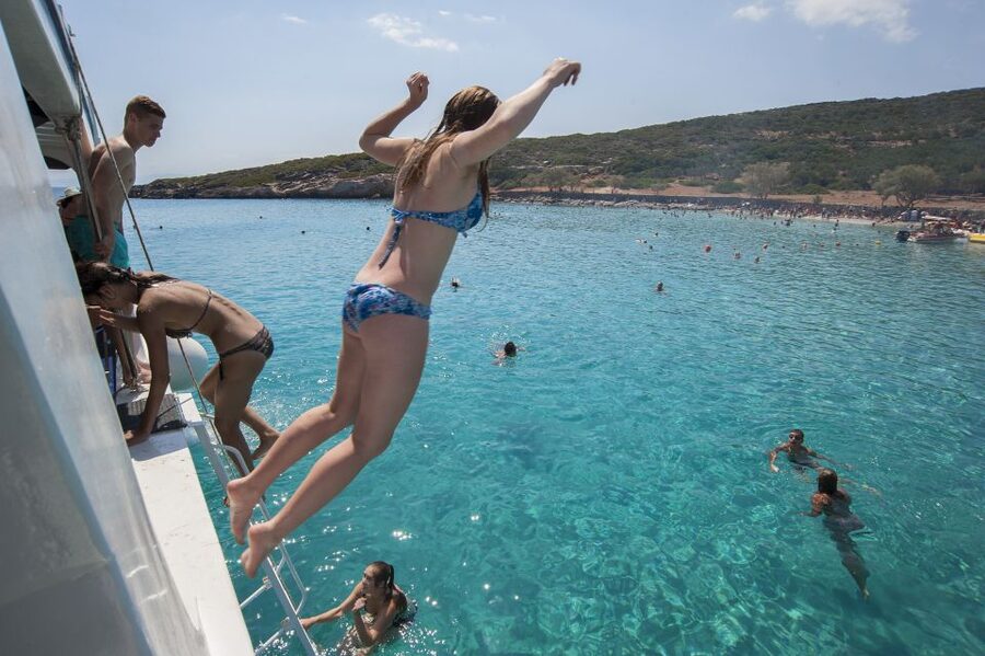 Crete: Spinalonga, Elounda, & Agios Nikolaos Boat Tour & BBQ - Logistics that can make or break your day: pickups, timing, and comfort
