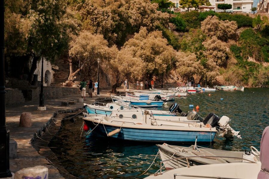 Crete: Spinalonga Island-Plaka Village-Agios Nikolaos Tour - Who this tour is best for (and who should consider another option)