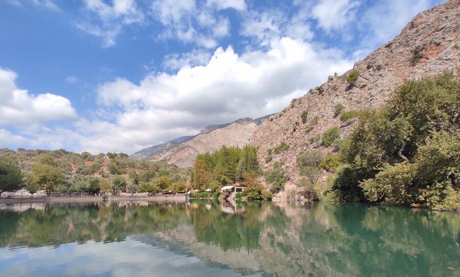 Crete: Trypiti Beach Off-Road South Tour w/ Lunch & Wine - Zaros Lake stop: the calm hour before the canyon heat