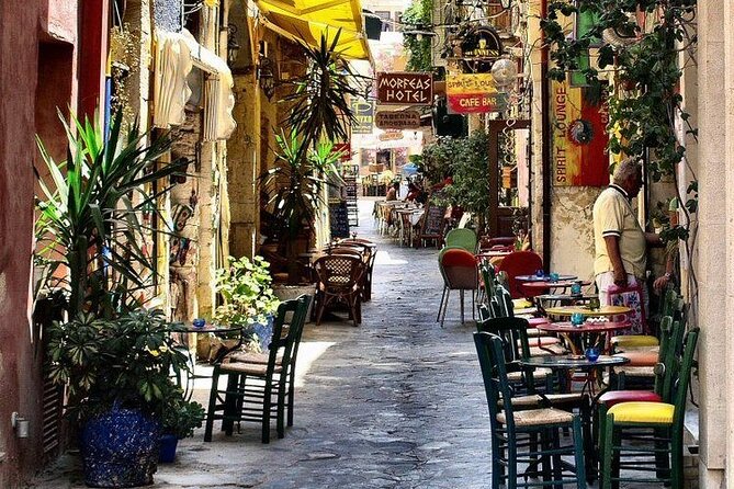 Day Tour To Chania City - Timing at 8:30 am: how to plan your morning