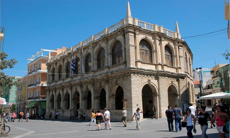Day Trip To Heraklion City Center & Market & CretAquarium - Koules Fortress and the old port: Venetian walls with easy payoff