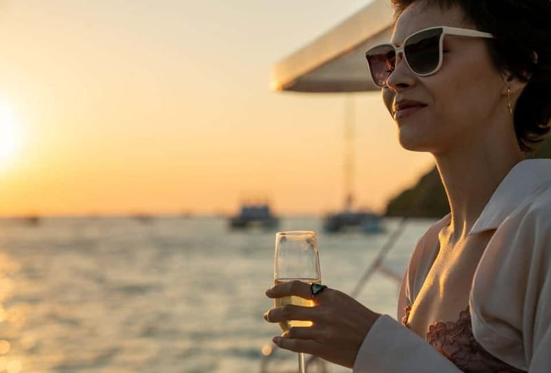 Dia: Day & Sunset Cruise with Menu by Greece's Top 100 Chef - Should you book the Dia Day and Sunset Cruise with chef menu?
