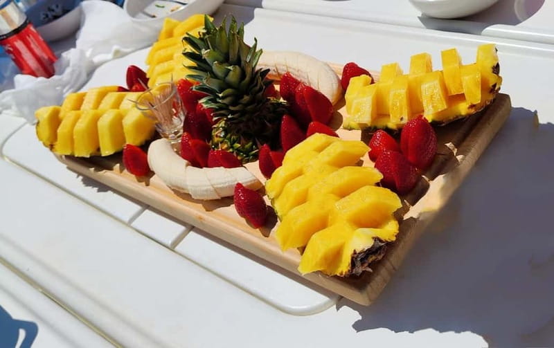 Dia Sailing Cruise With All-inclusive Meal And Drinks - What you should bring (and what you should not forget)