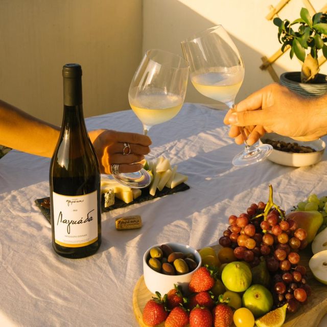 E-bike-Full Day - Knossos - Olive oil Factory & Wine Tasting - Choudetsi: A Short Walk Break and a Real “Slow Down” Segment